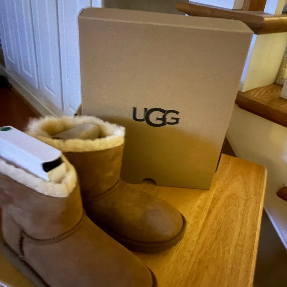 Ugg Mini Bailey Bow II boots